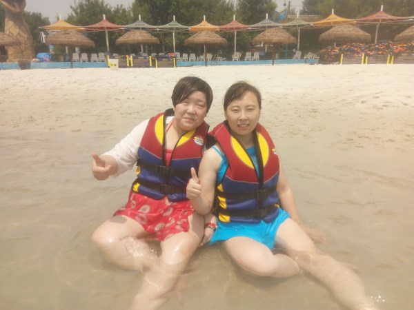 易視界6月表現優(yōu)秀的小伙伴們在奧帕拉拉游玩