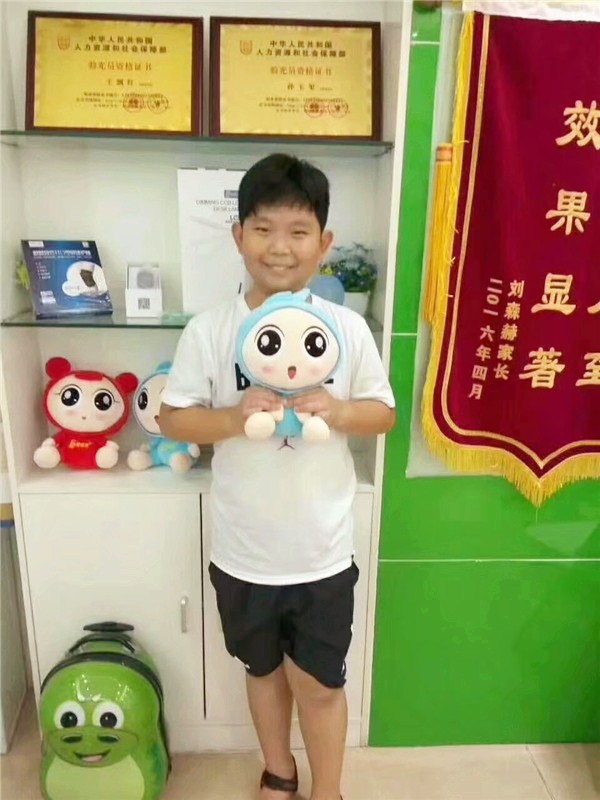 關(guān)愛孩子視力守護光明 易視界人一直在行動
