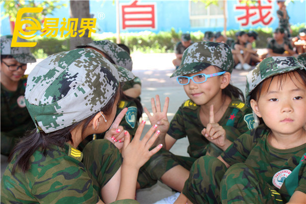 小朋友們開(kāi)心應(yīng)對(duì)每天的挑戰(zhàn)，加油！