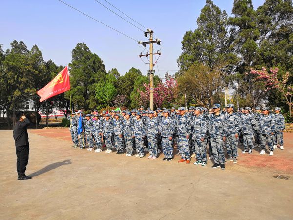易視界2019直營(yíng)軍團(tuán)化繭成蝶春季訓(xùn)練營(yíng)圓滿收官