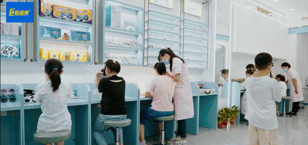 視力矯正加盟連鎖哪個品牌好？