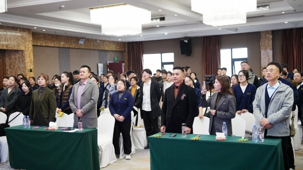 易視界2025年10月嘉獎(jiǎng)會暨11月啟動大會精彩瞬間