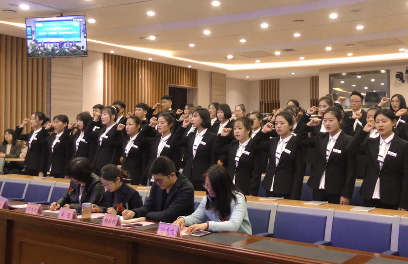 易視界攜手經(jīng)貿(mào)管理學院產(chǎn)教融合精彩視界