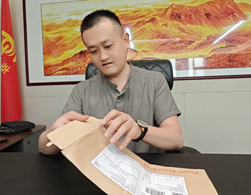 易視界品牌創(chuàng)始人陳奇先生榮獲世衛(wèi)組織特聘專家英國皇家醫(yī)學(xué)會院士雙重加冕